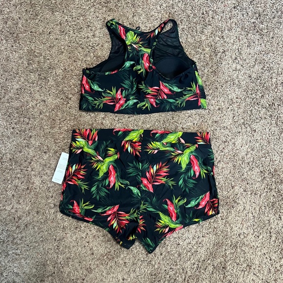 Torrid Tropical Swimsuit Set Racerback Top + High Waisted Shorts - Picture 2 of 15